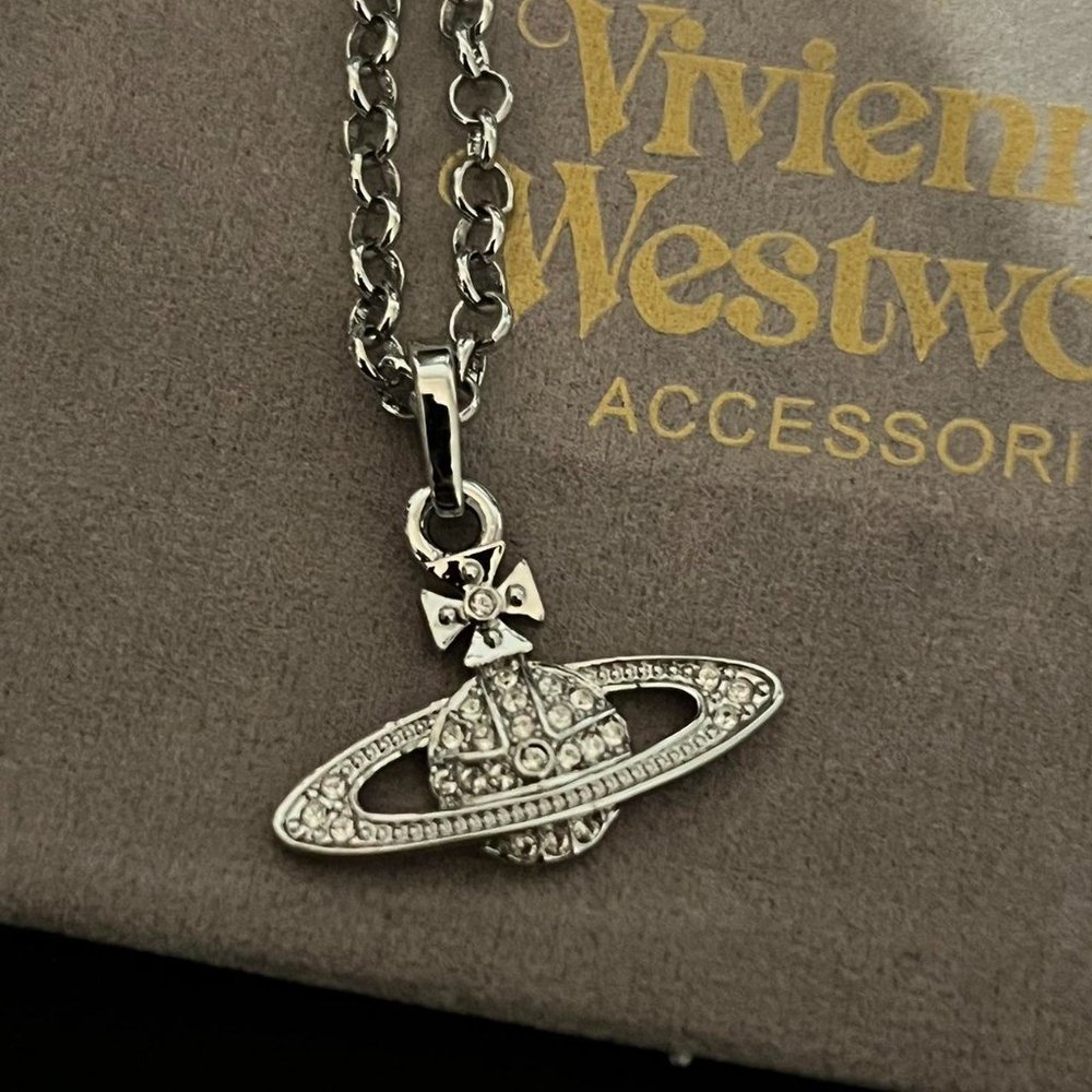 Unisex silver necklace vivienne orb pendant - Picture 2 of 3
